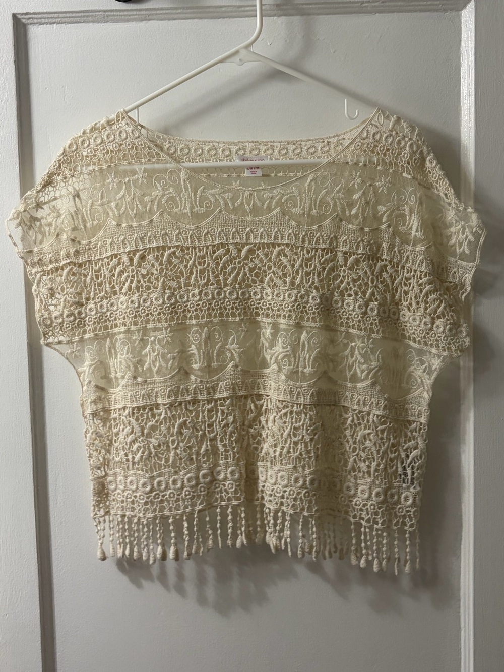 Xhilaration Cream Crochet Fringe Top